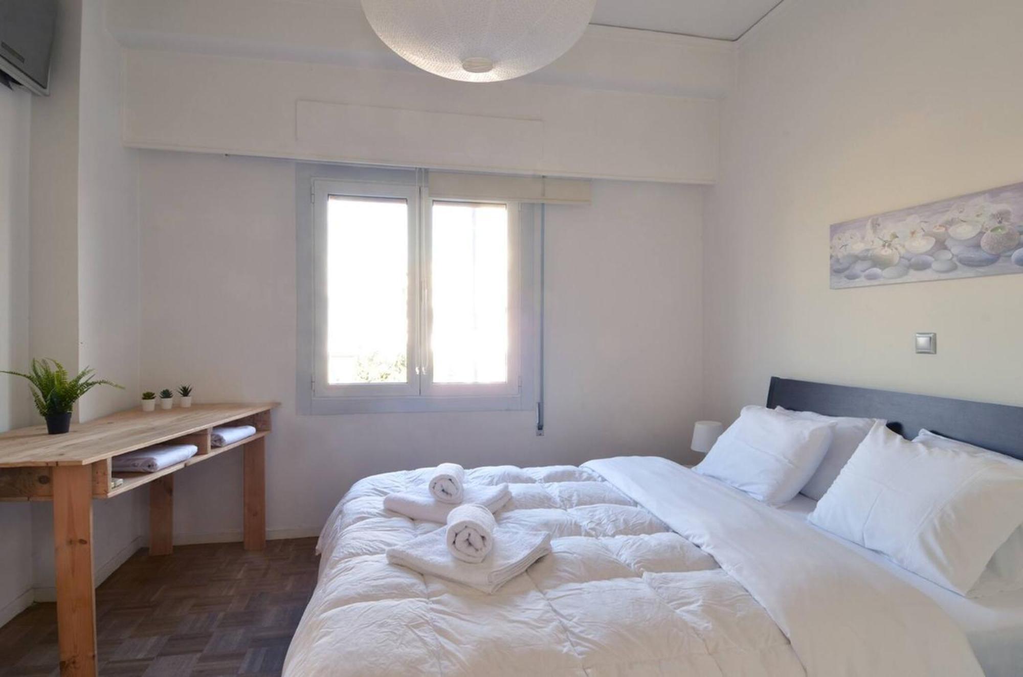Kerameikos, a lovely apartment Athén Kültér fotó